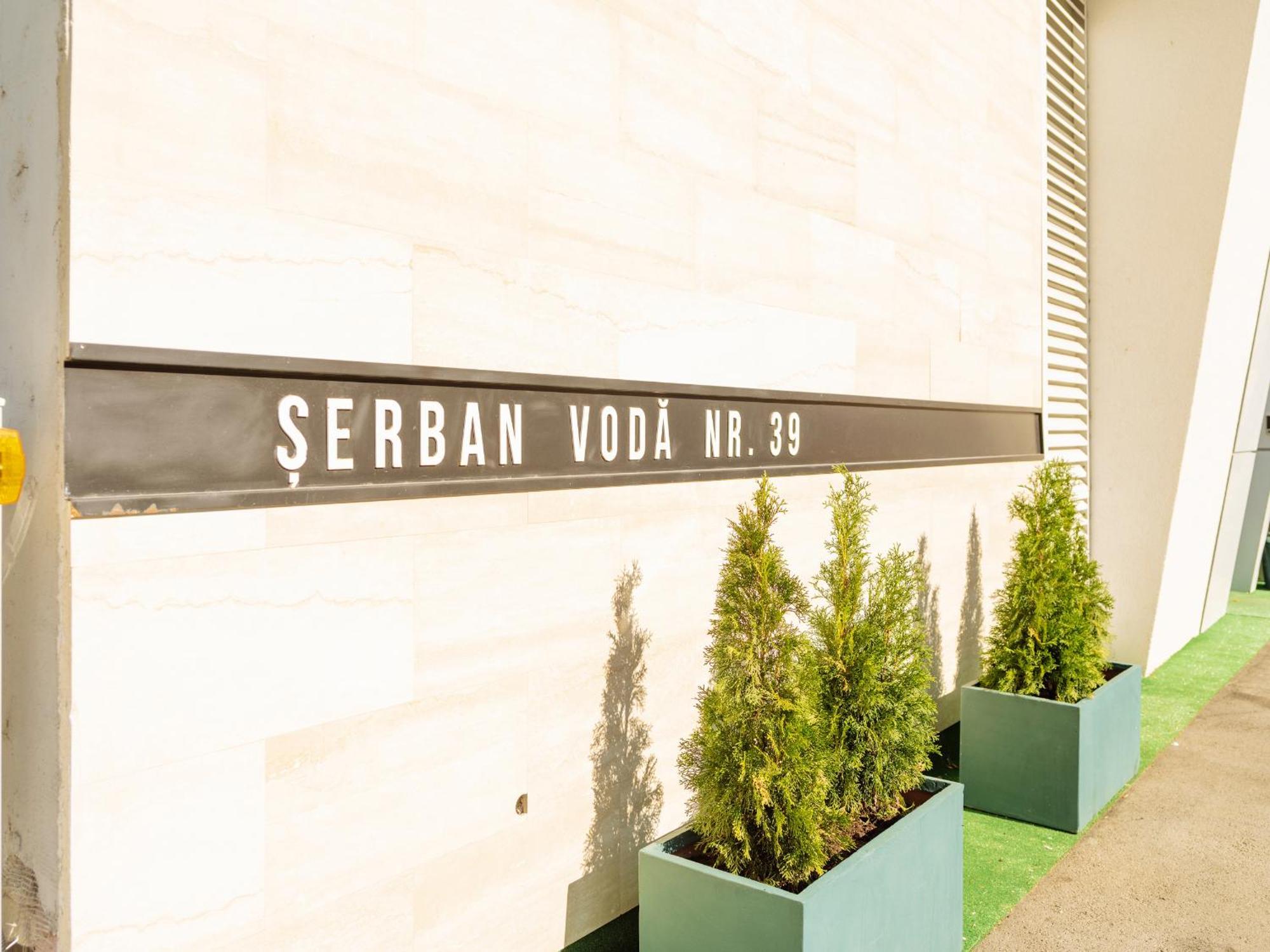 5 - New Building & Parking Bucarest